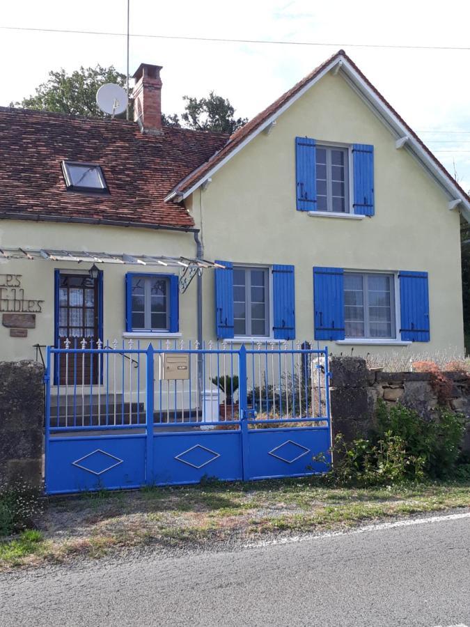 Bed and Breakfast Les Tibles Nanthiat Екстер'єр фото