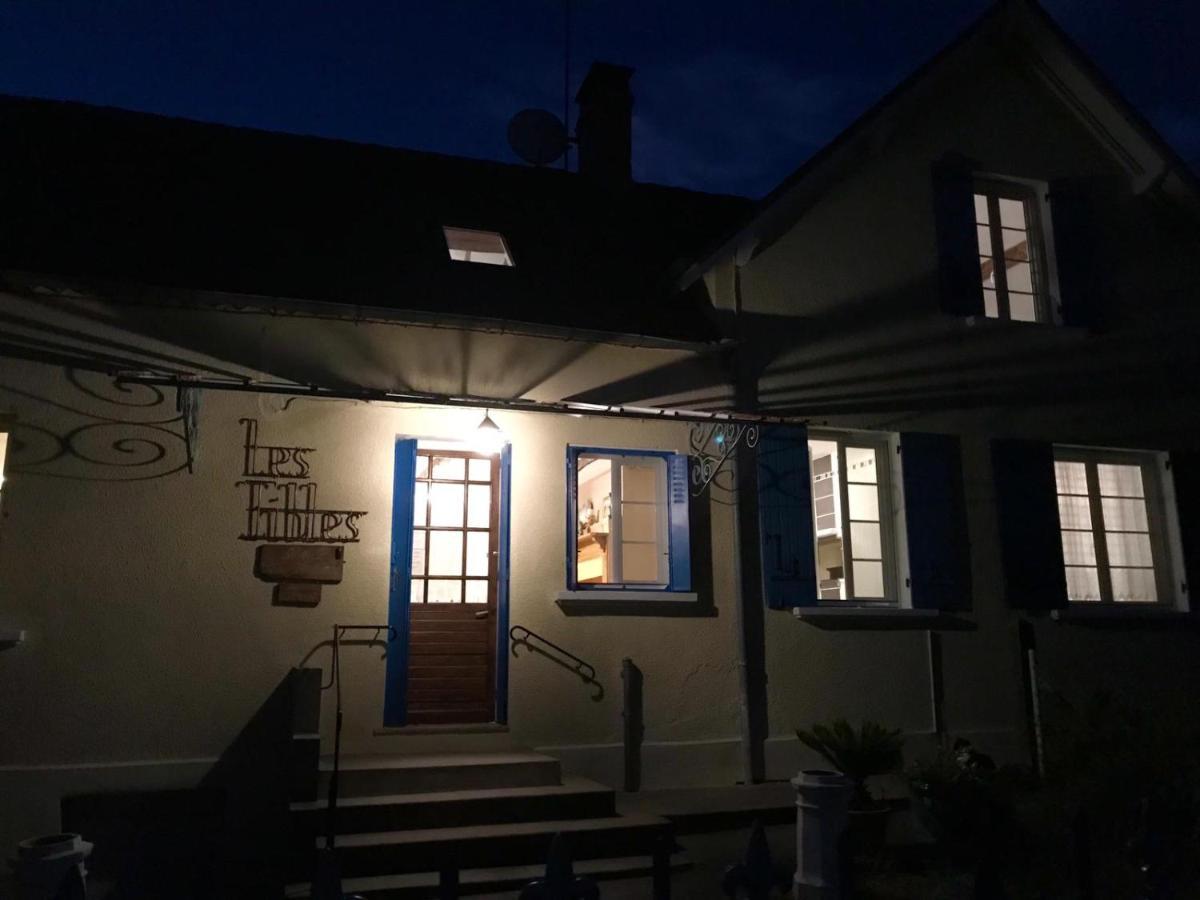 Bed and Breakfast Les Tibles Nanthiat Екстер'єр фото